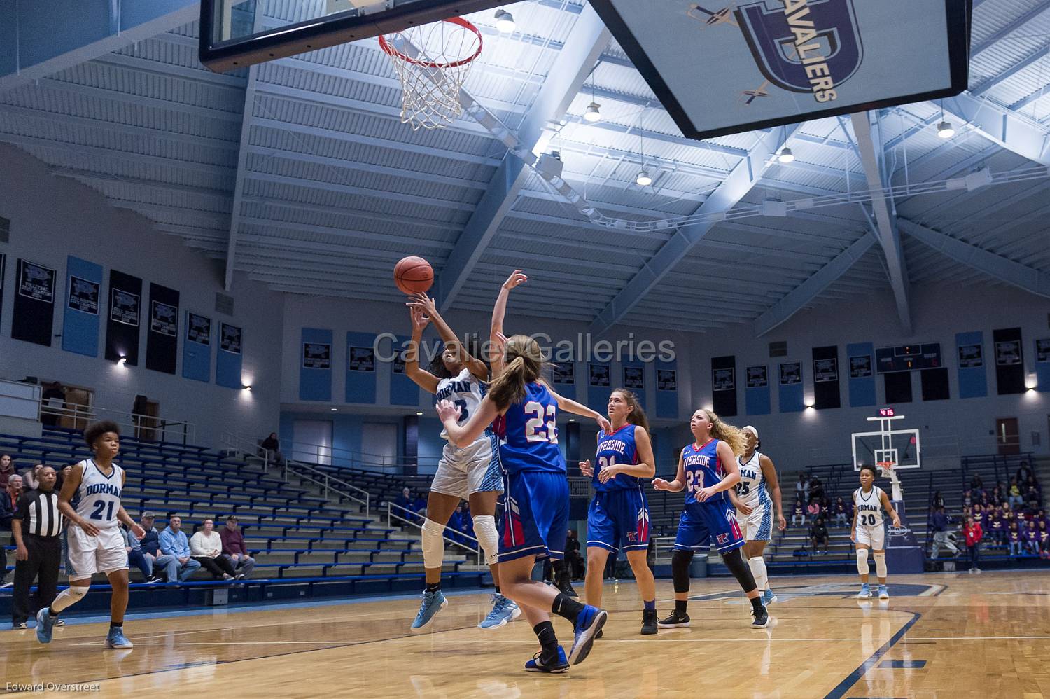 VarLadiesBBvsRiverside 25.jpg